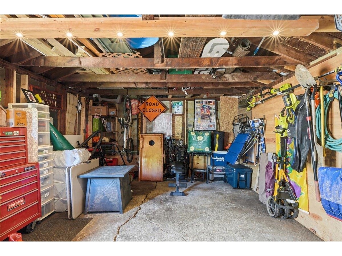 737 Porterwood Drive
