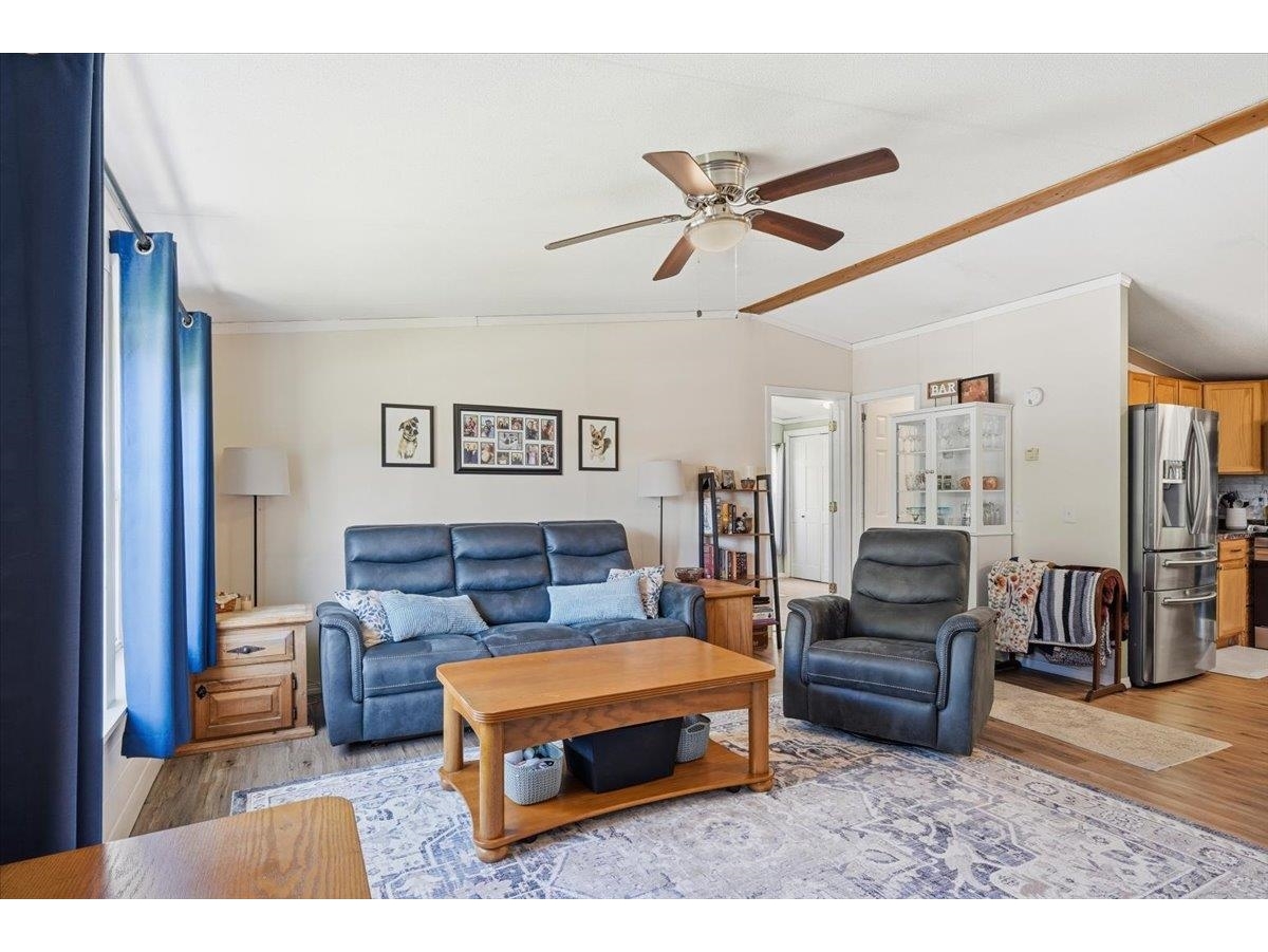 737 Porterwood Drive