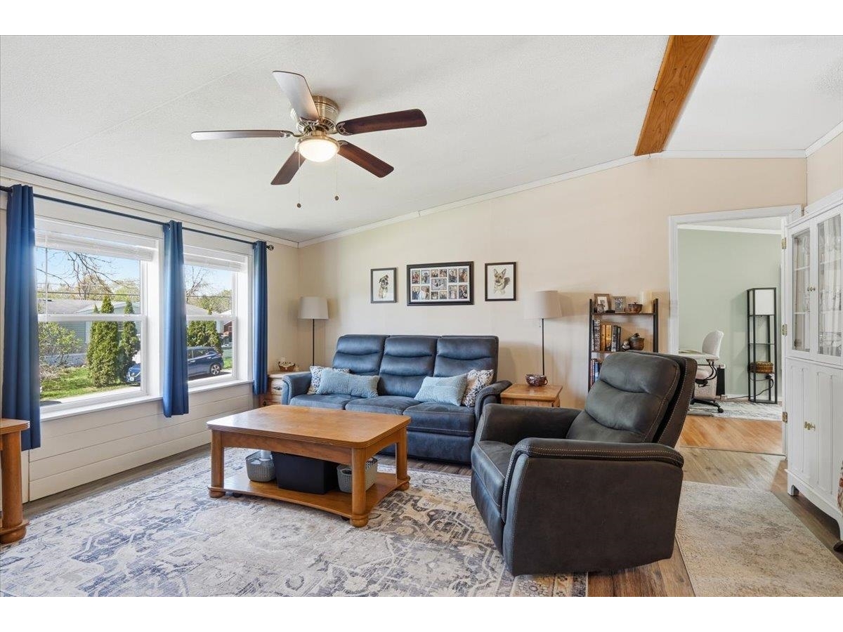 737 Porterwood Drive