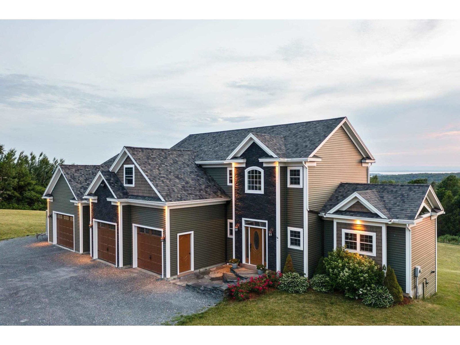 74 Charbonneau Drive