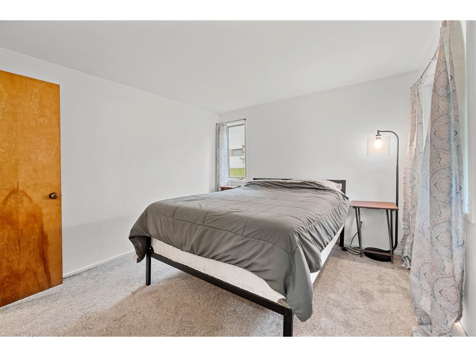 74 Christmas Tree Road, Unit 5