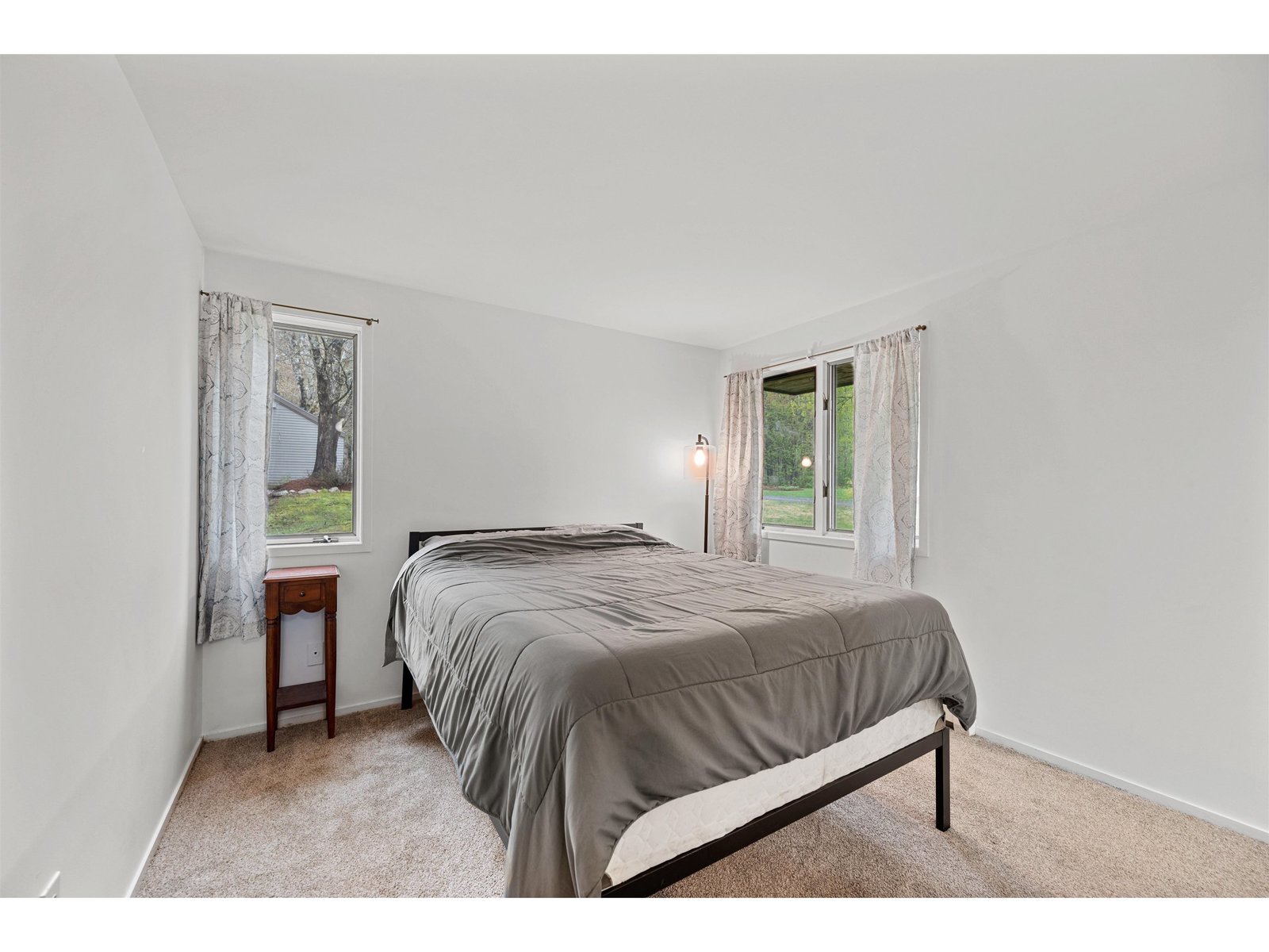 74 Christmas Tree Road, Unit 5