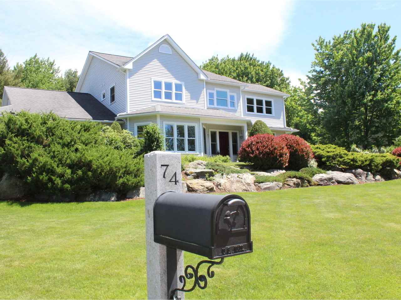 74 Hillcrest