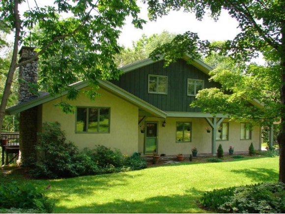 74 Meadow Ln