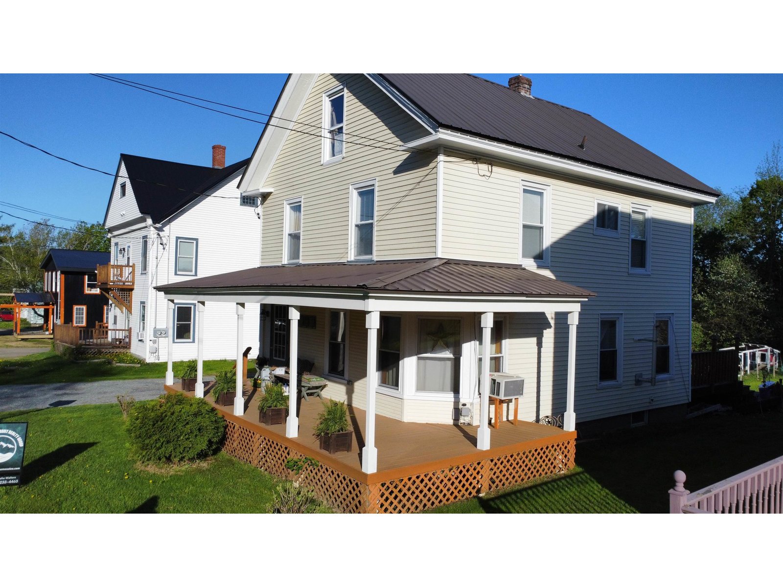 74 North Pleasant Street, Troy