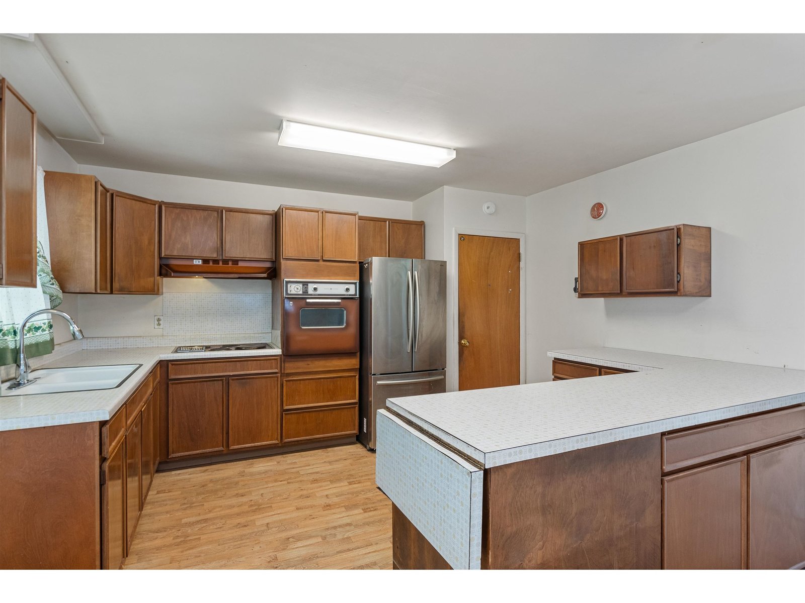 74 Prospect Hill