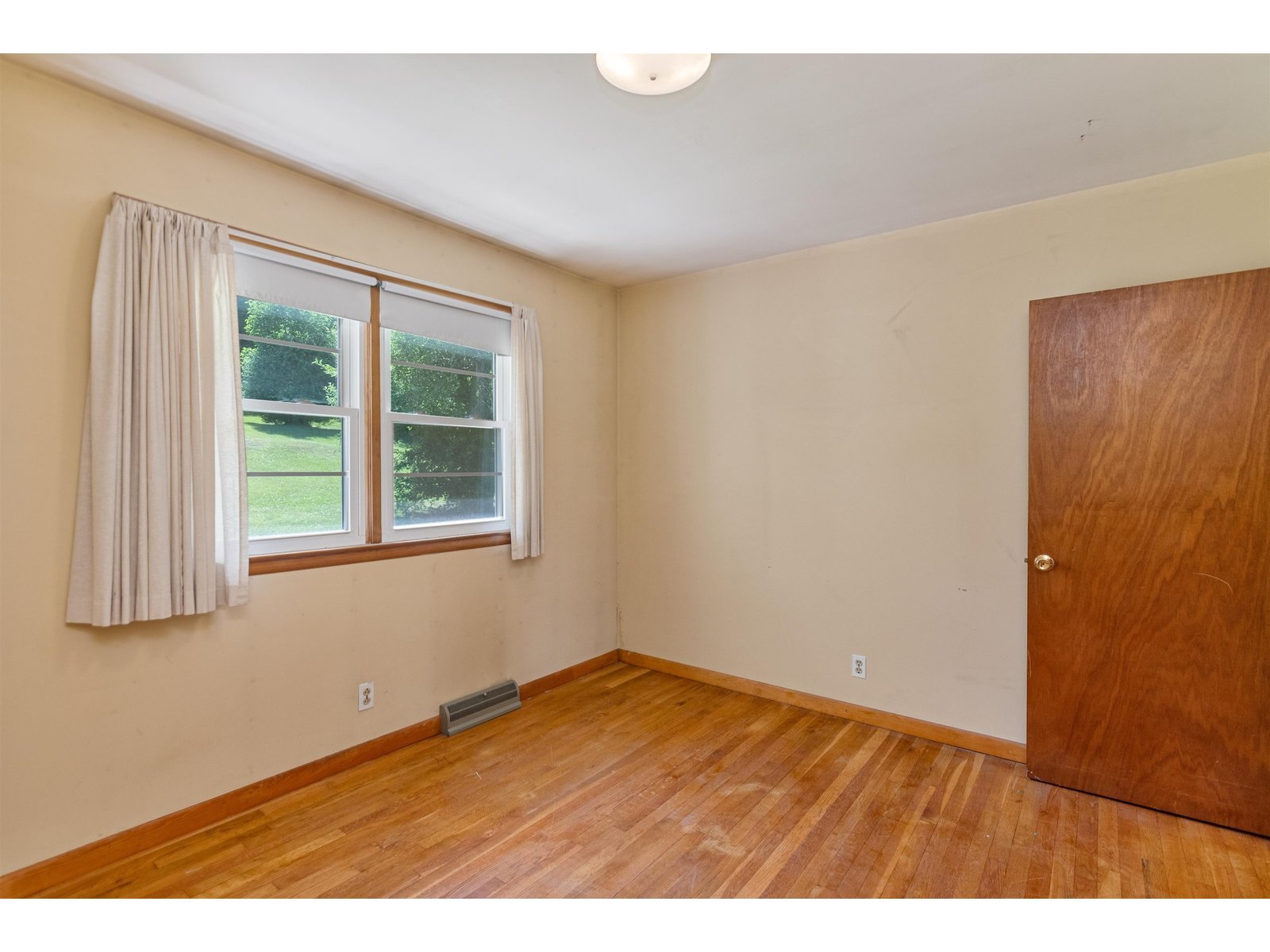 74 Prospect Hill