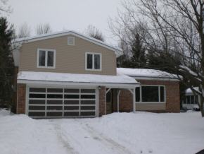74 Richmond Dr