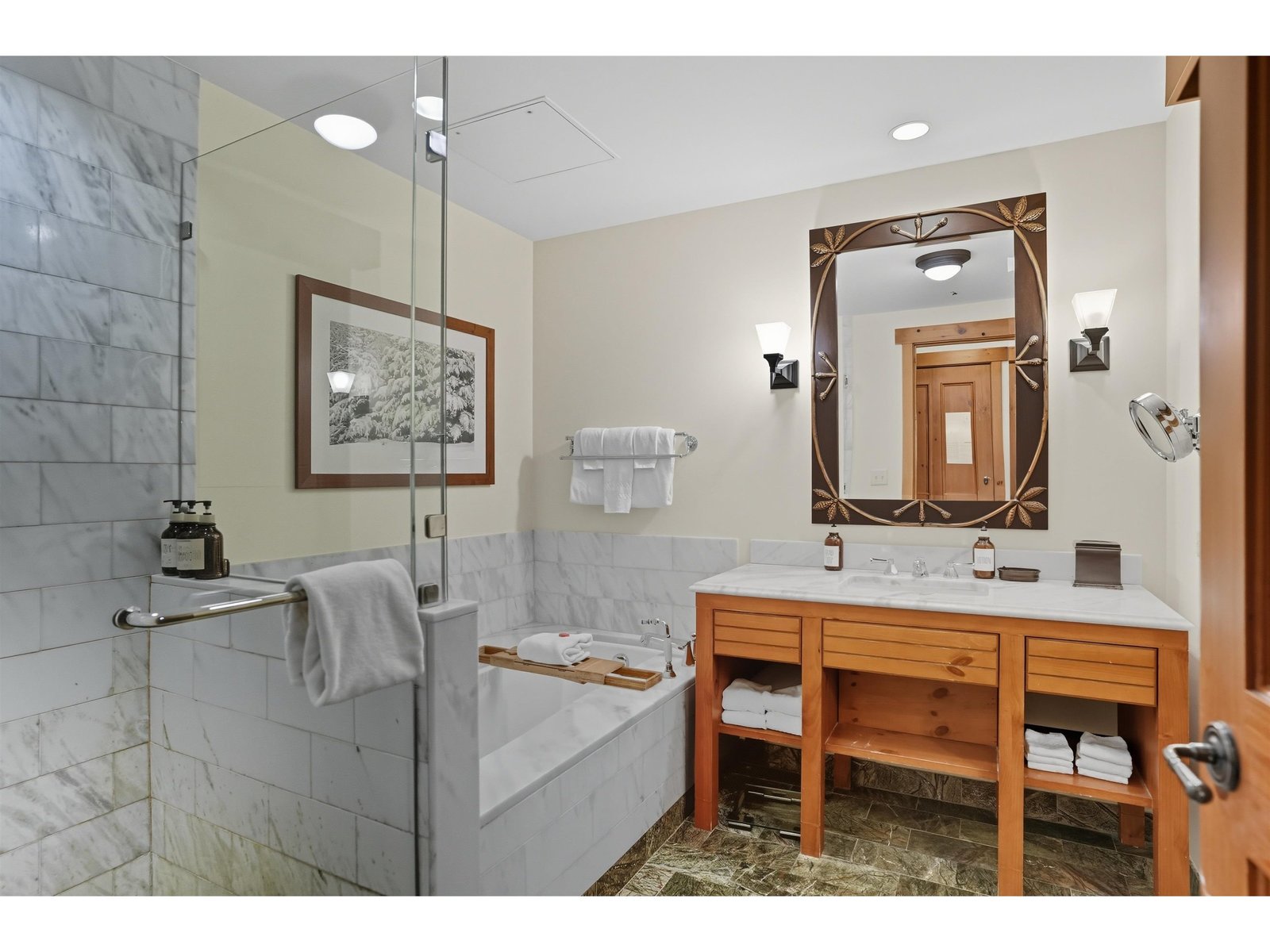 7412 Mountain Road, Unit 1206