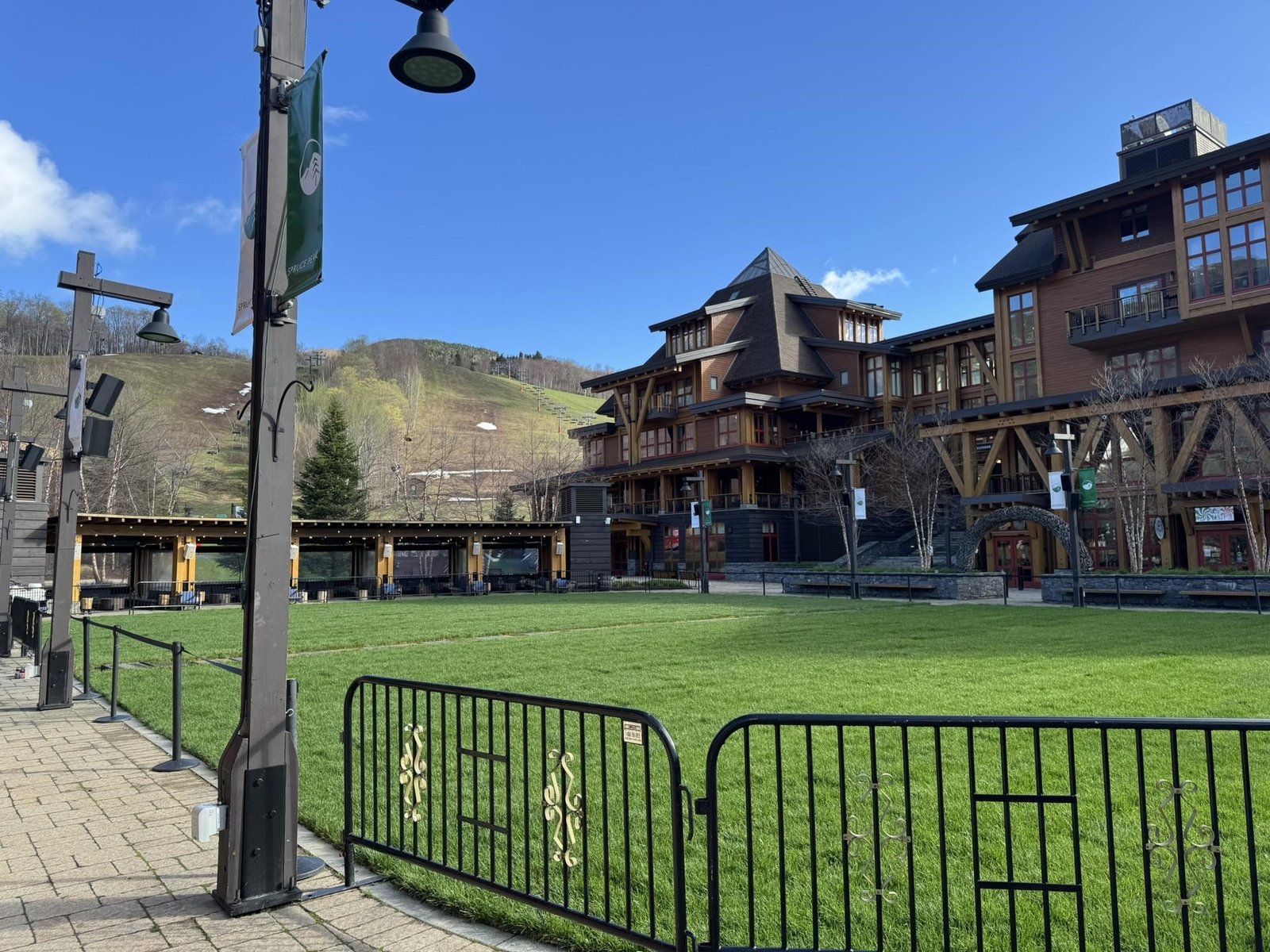 7412 Mountain Road, Unit 402 3-86