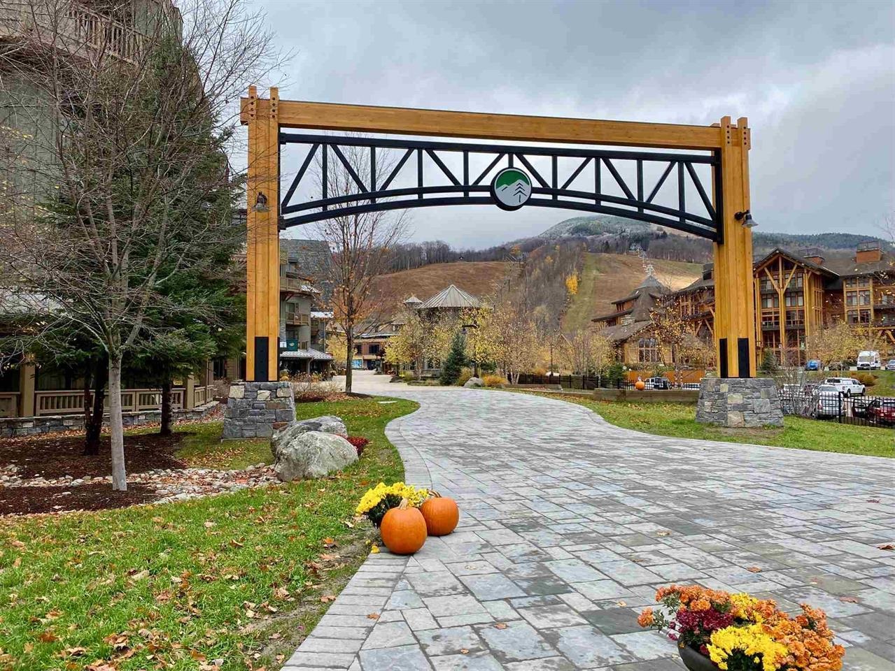 7412 Mountain Road, Unit 402 3-86