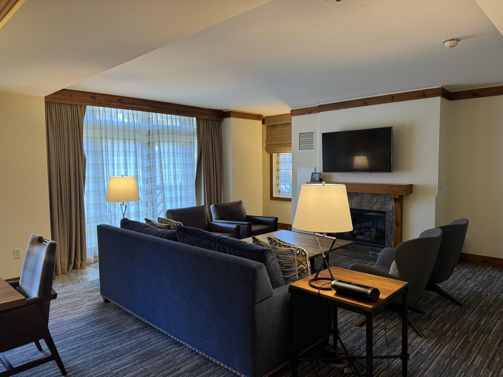 7412 Mountain Road, Unit 402 3-86