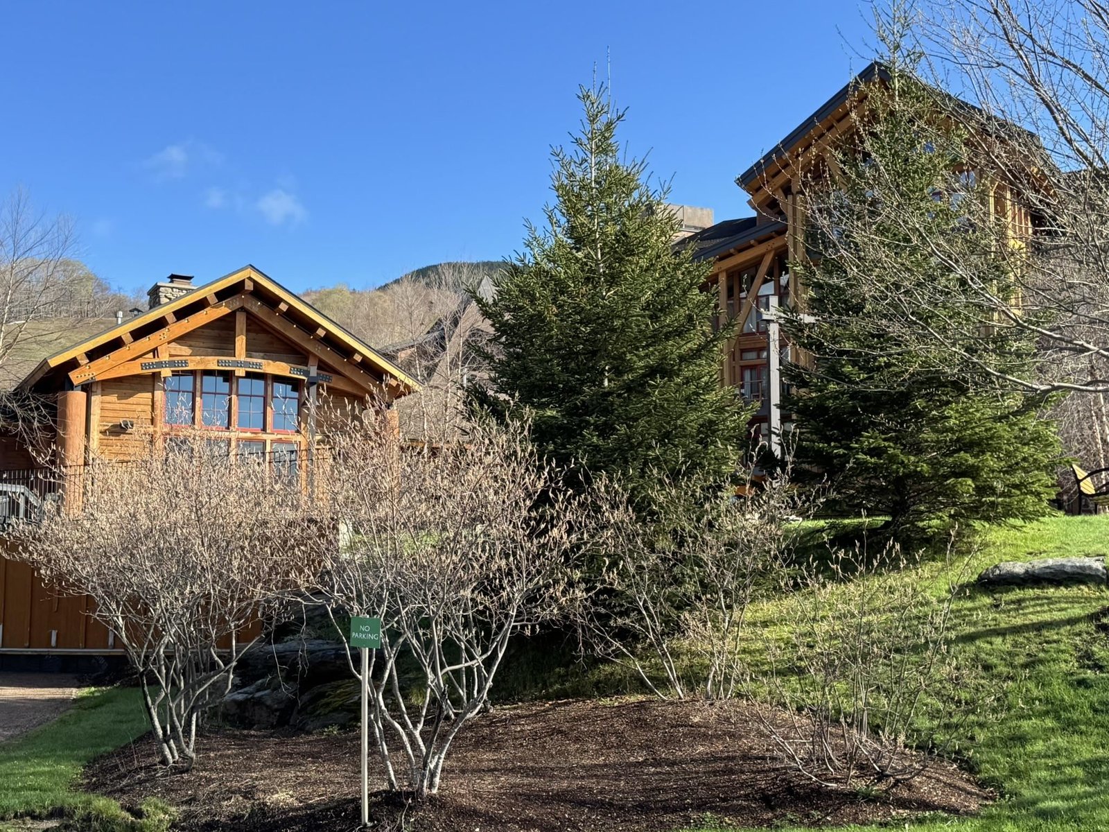 7412 Mountain Road, Unit 402 3-86