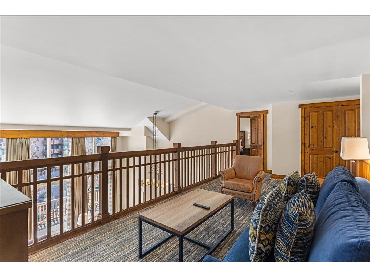 7412 Mountain Road, Unit 403 04-046