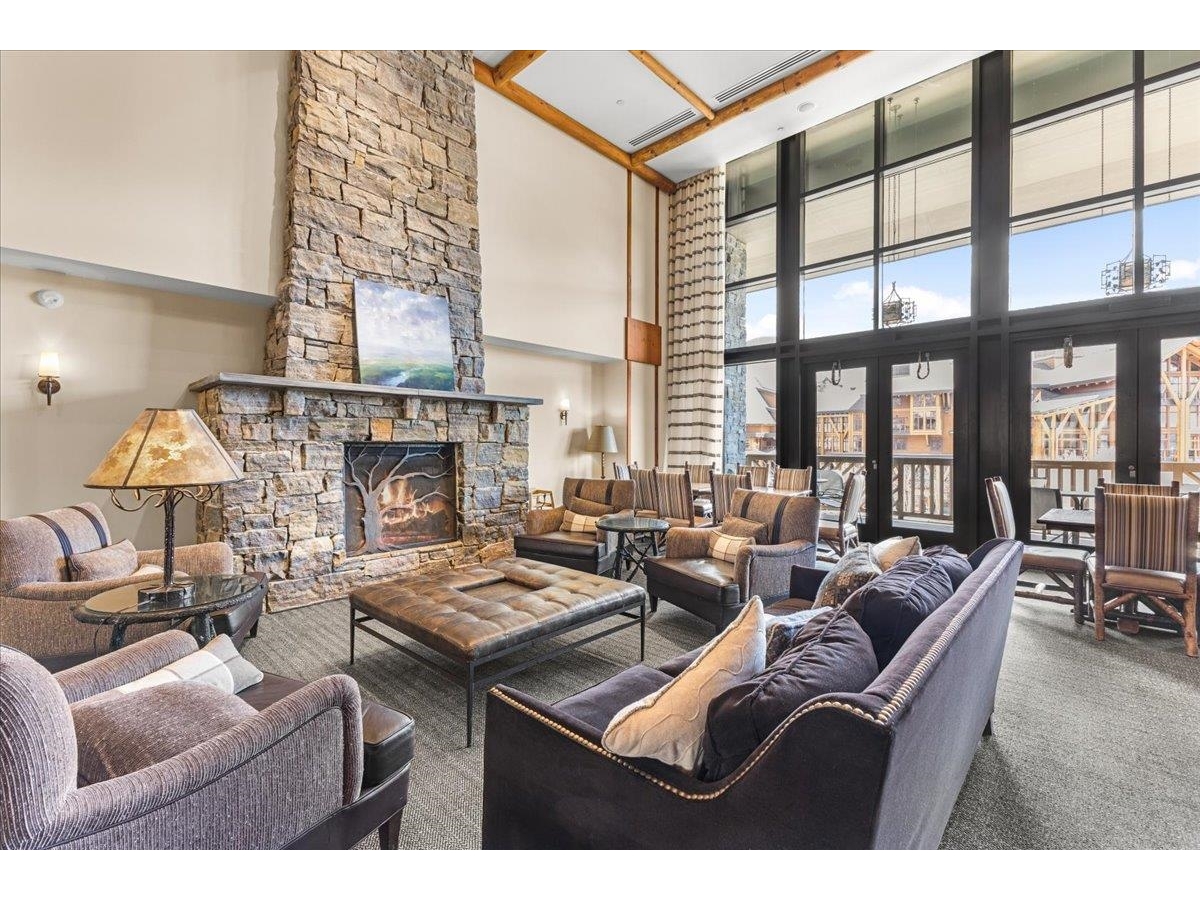 7412 Mountain Road, Unit 403 04-046