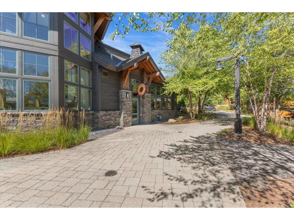 7412 Mountain Road, Unit 403 04-046