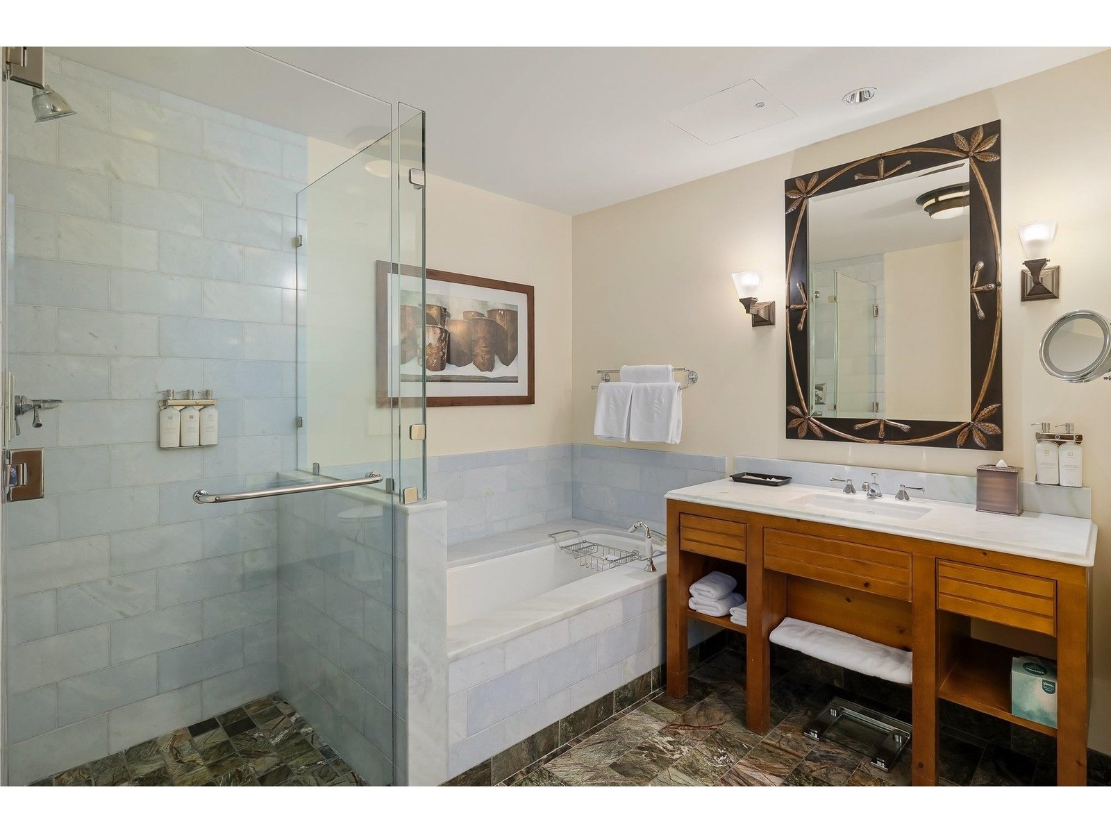 7412 Mountain Road, Unit 407/507 4-40