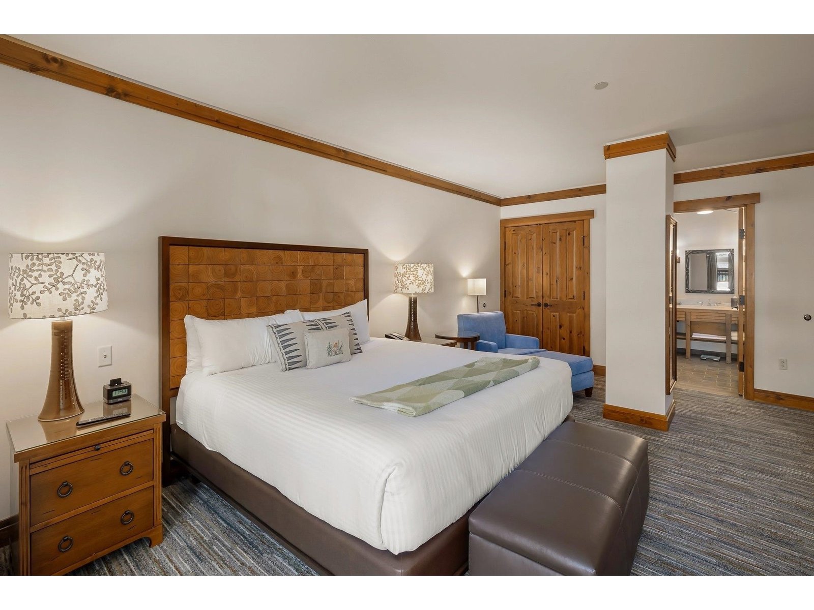 7412 Mountain Road, Unit 407/507 4-40