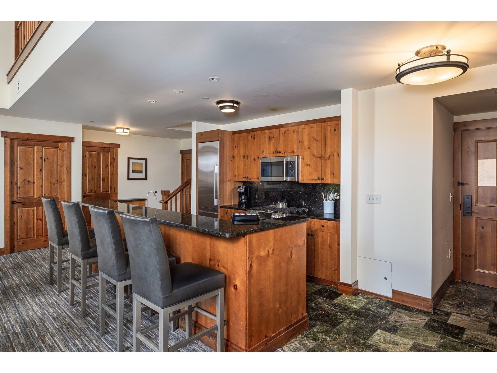7412 Mountain Road, Unit 407/507 4-40