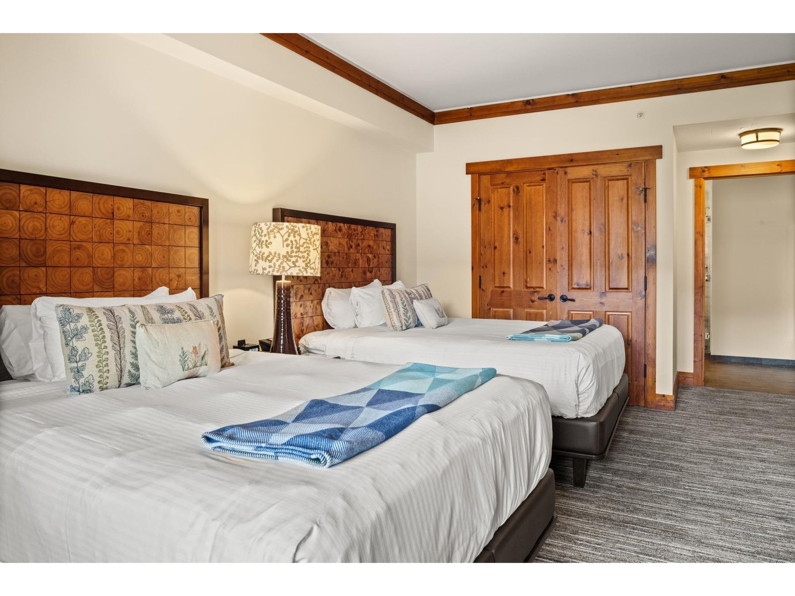 7412 Mountain Road, Unit 408