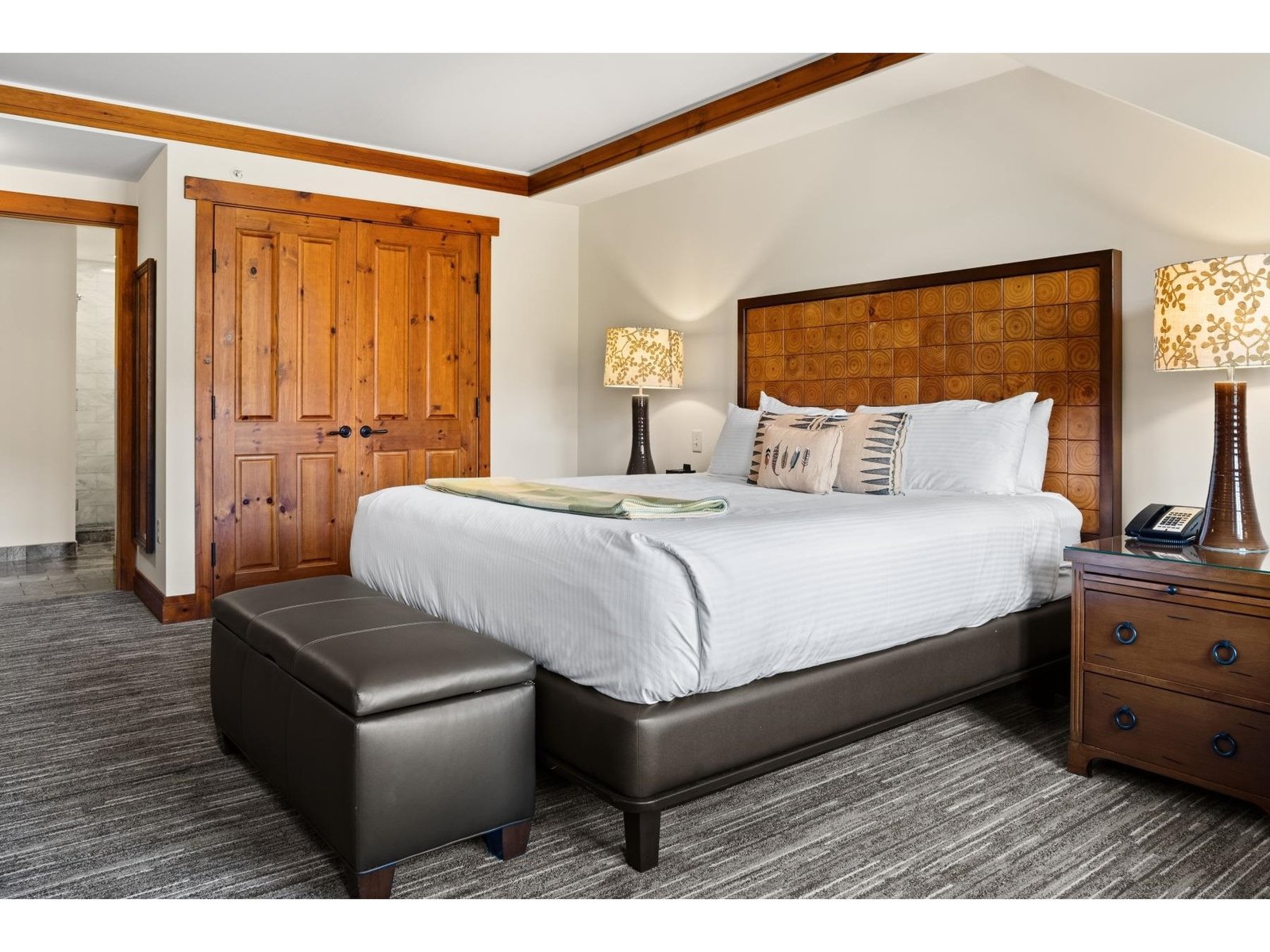 7412 Mountain Road, Unit 408