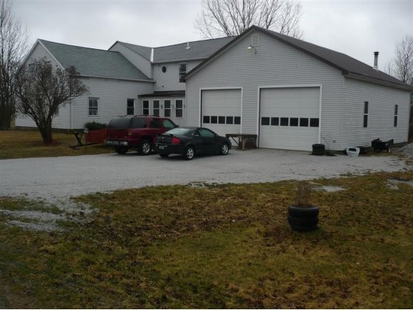 742 Bronson Rd