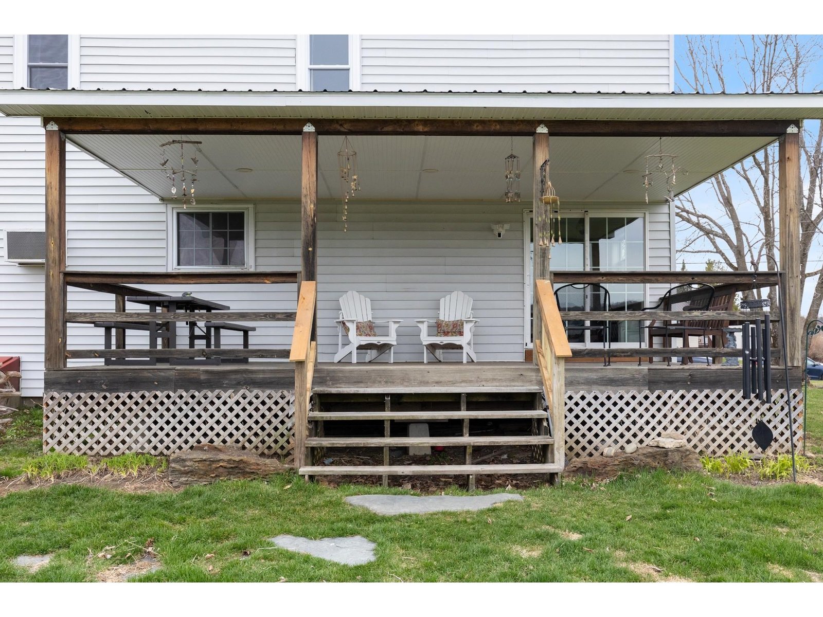 742 Bronson Road