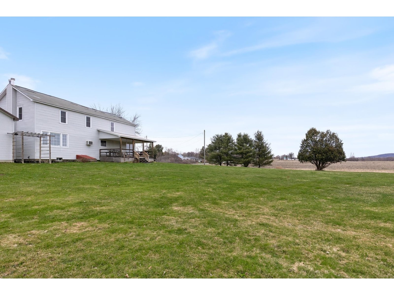 742 Bronson Road
