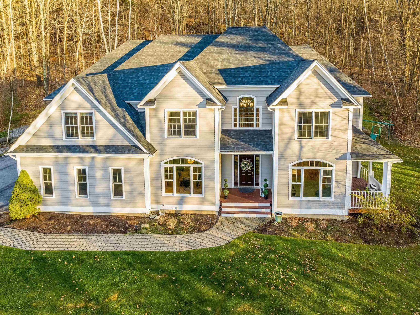 747 Terrace Drive, Williston 747 Terrace Drive, Williston