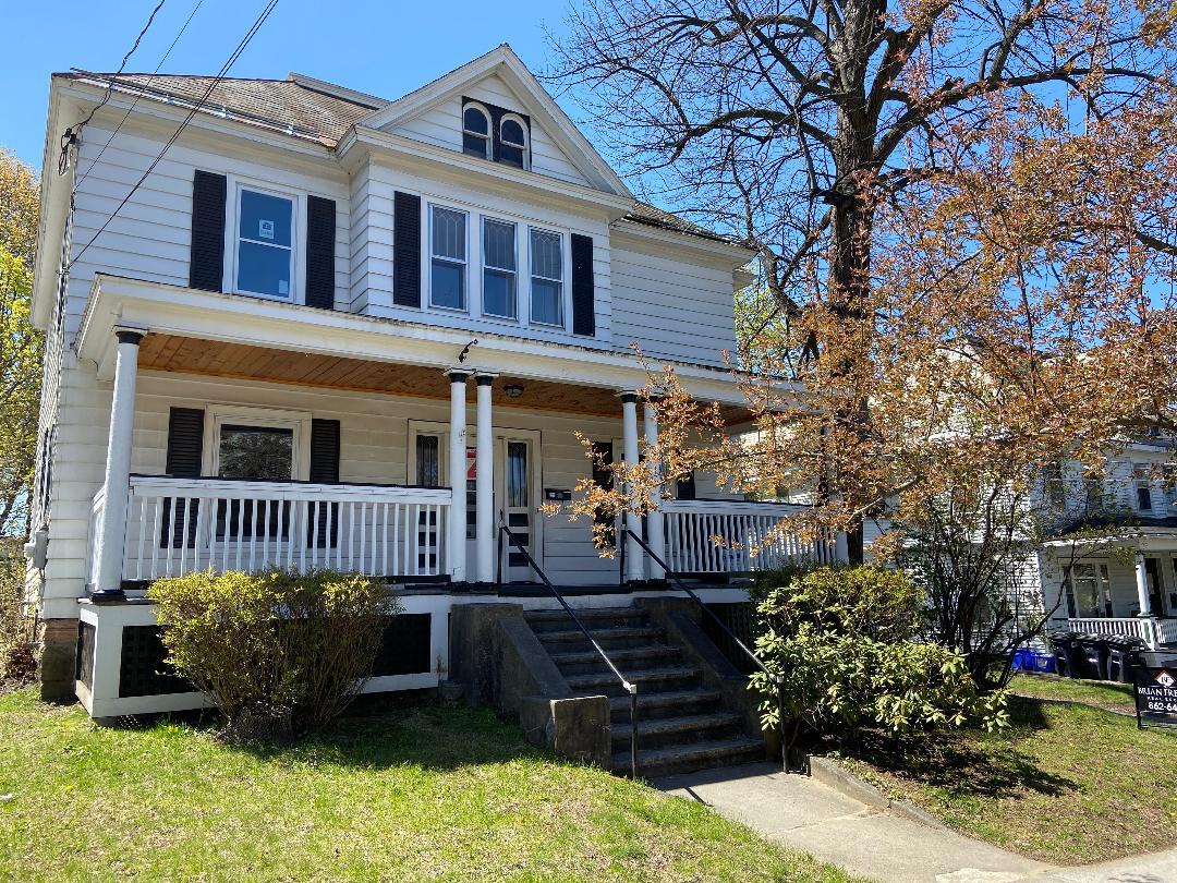 75 Brookes Avenue