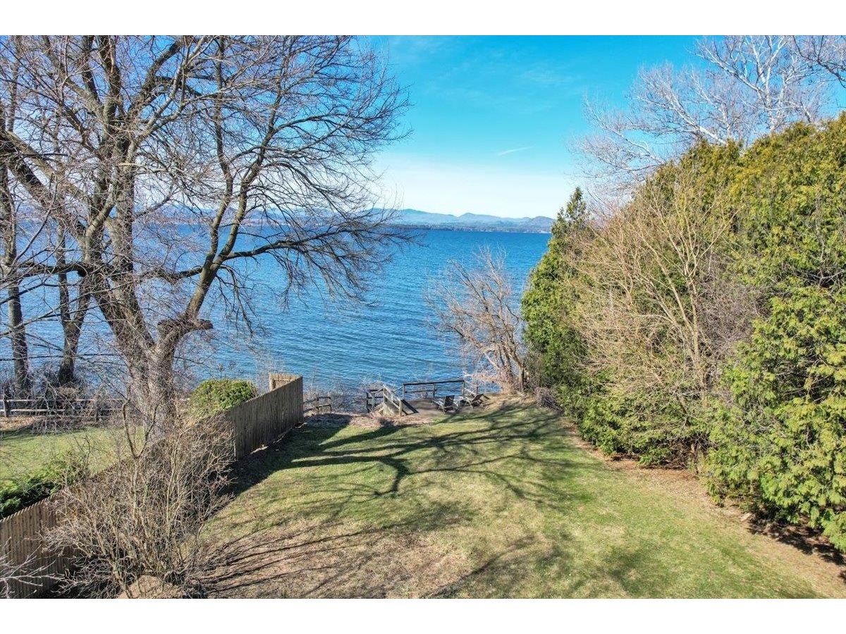 75 Hills Point Road