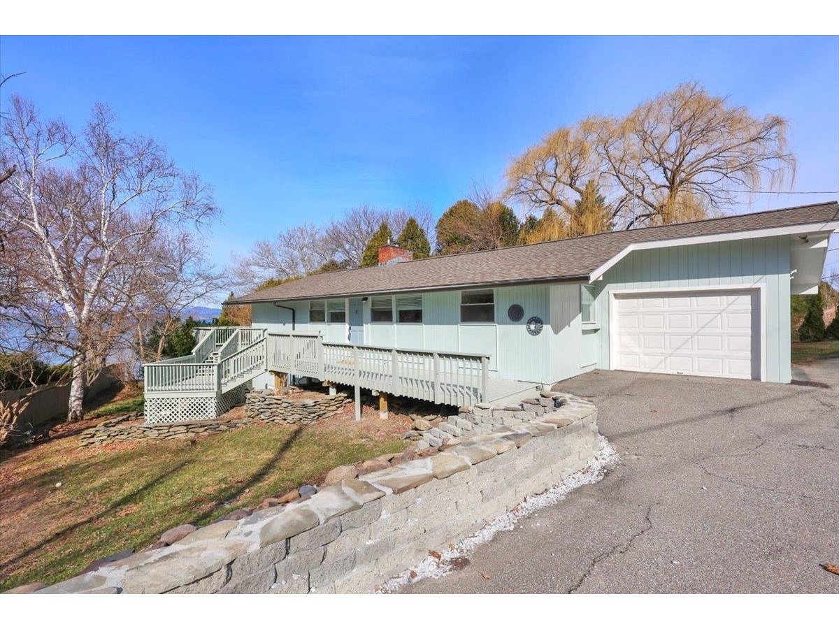 75 Hills Point Road