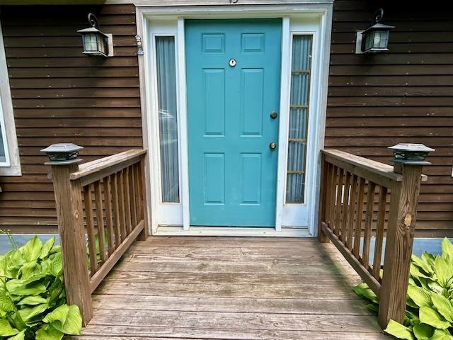 75 Ledgewood Drive