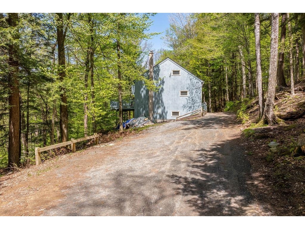 Primary driveway access