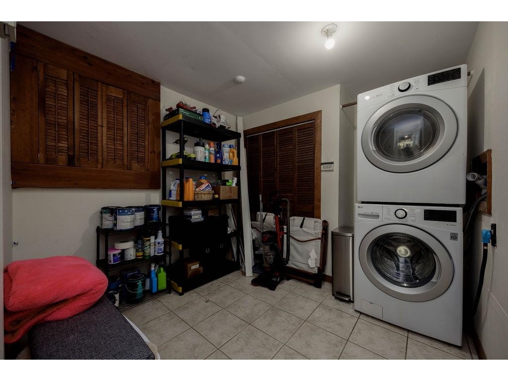 Full Bathroom on Lower Level