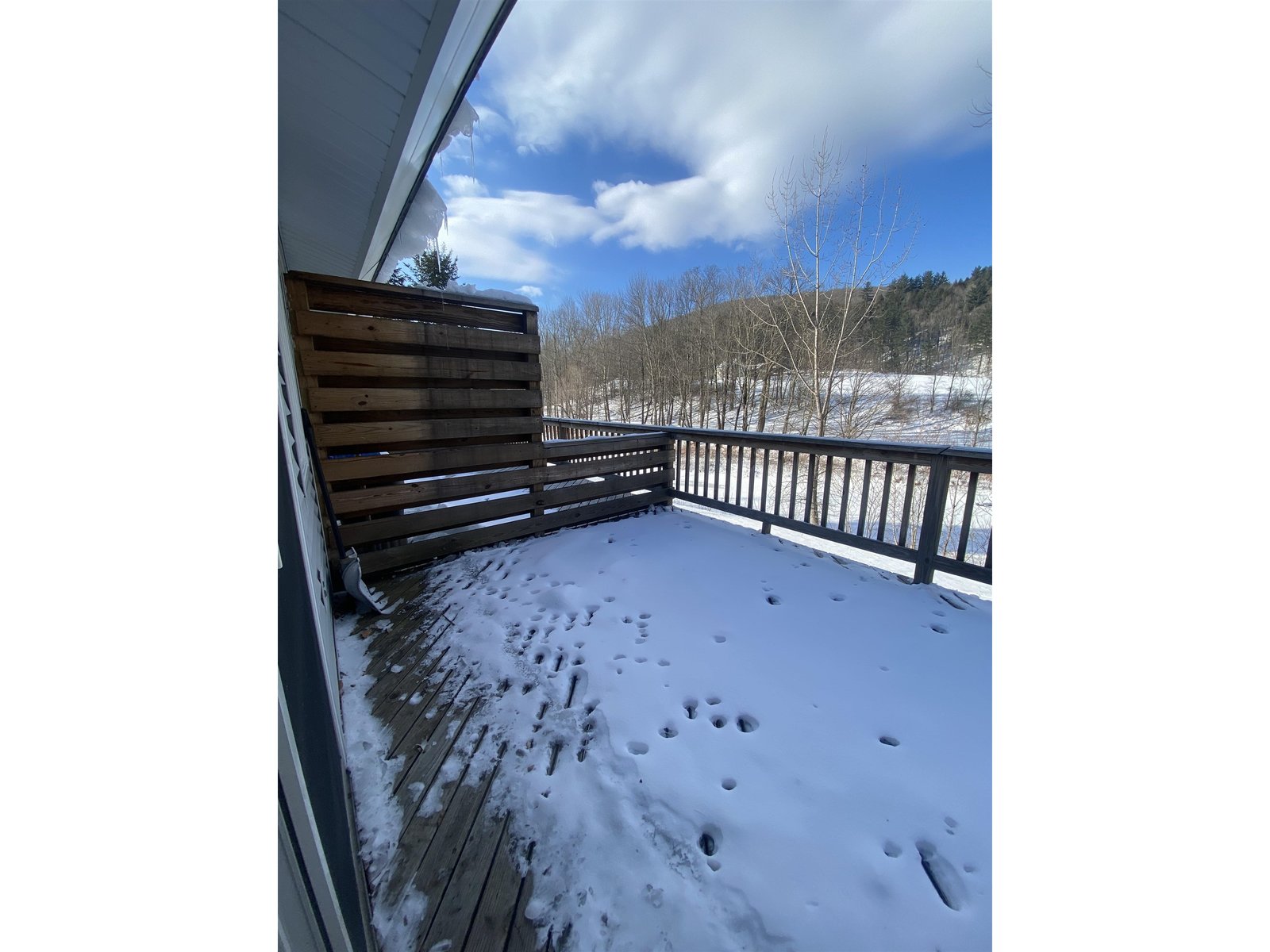 75103 Main Street, Unit 3