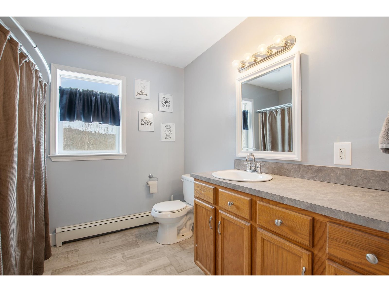 En suite bathroom
