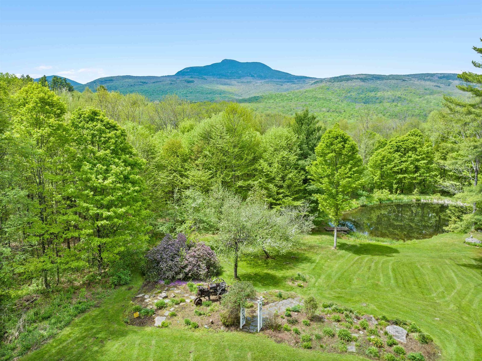 753 Scrabble Hill Road