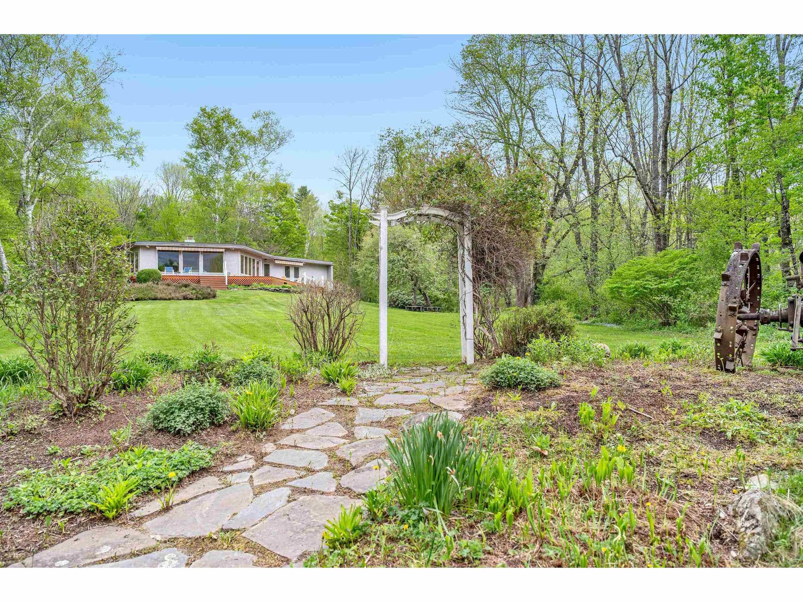 753 Scrabble Hill Road