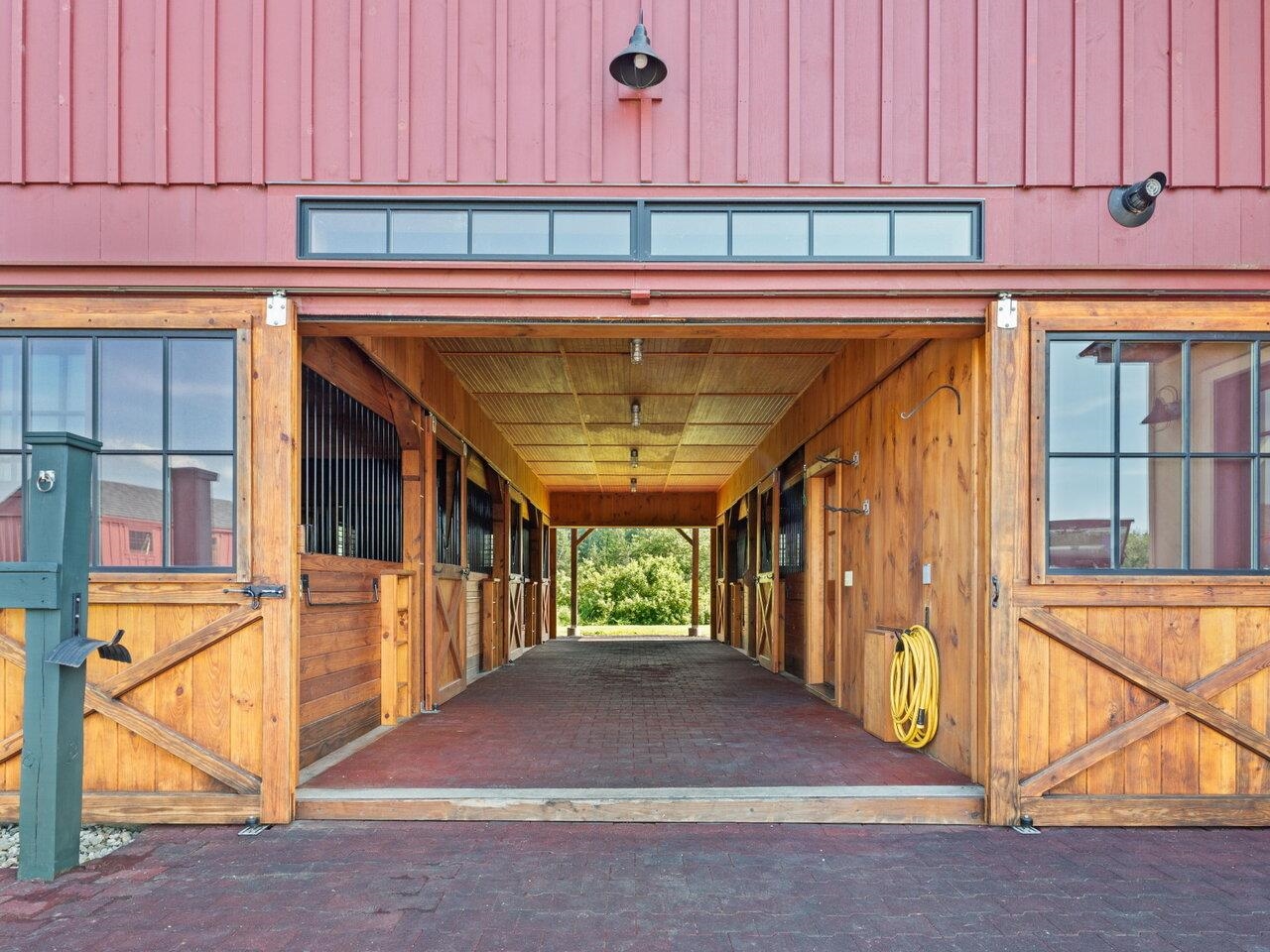 Horse Stable
