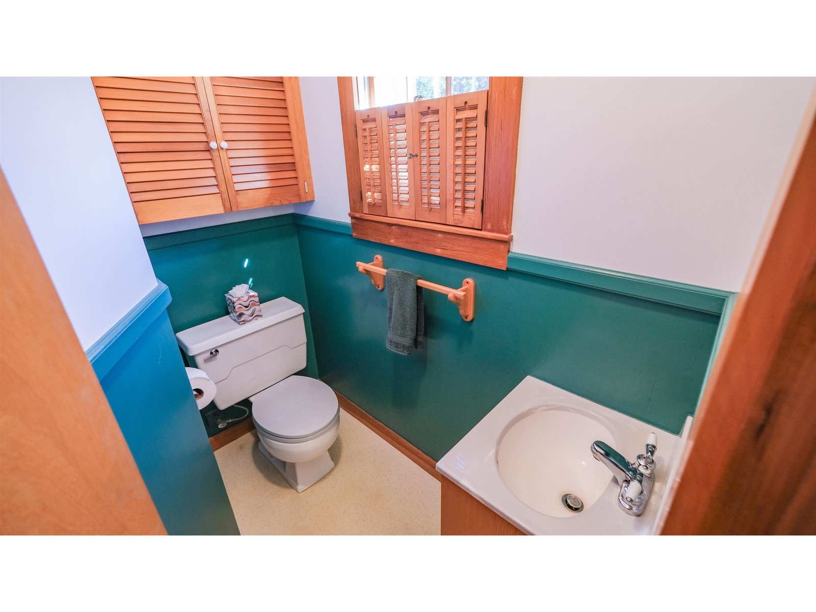 1/2 bath on main level