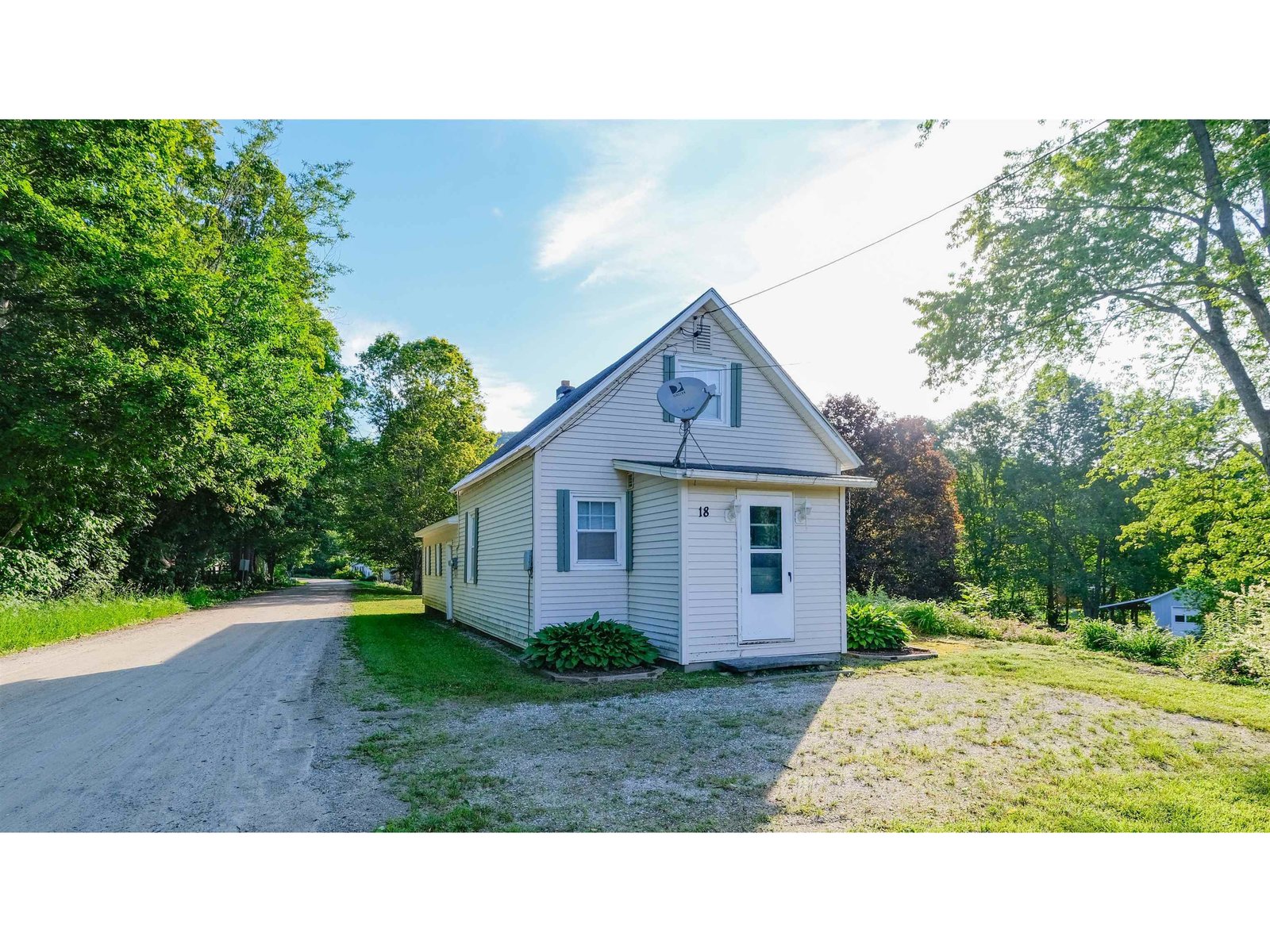 18 Pettengill cottage included
