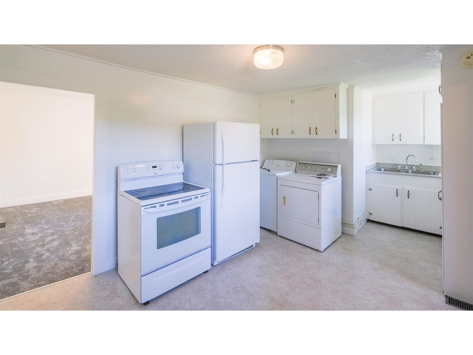 Cottage kitchen