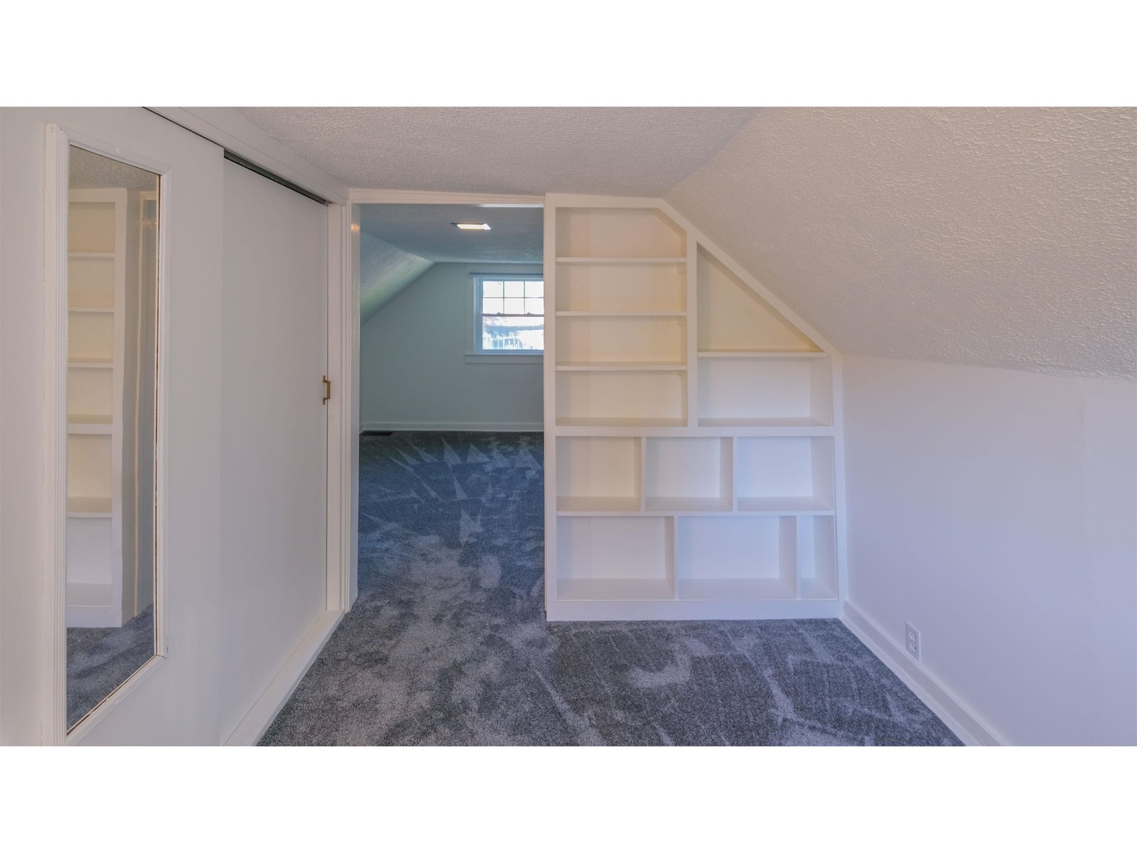 Cottage upper landing/loft