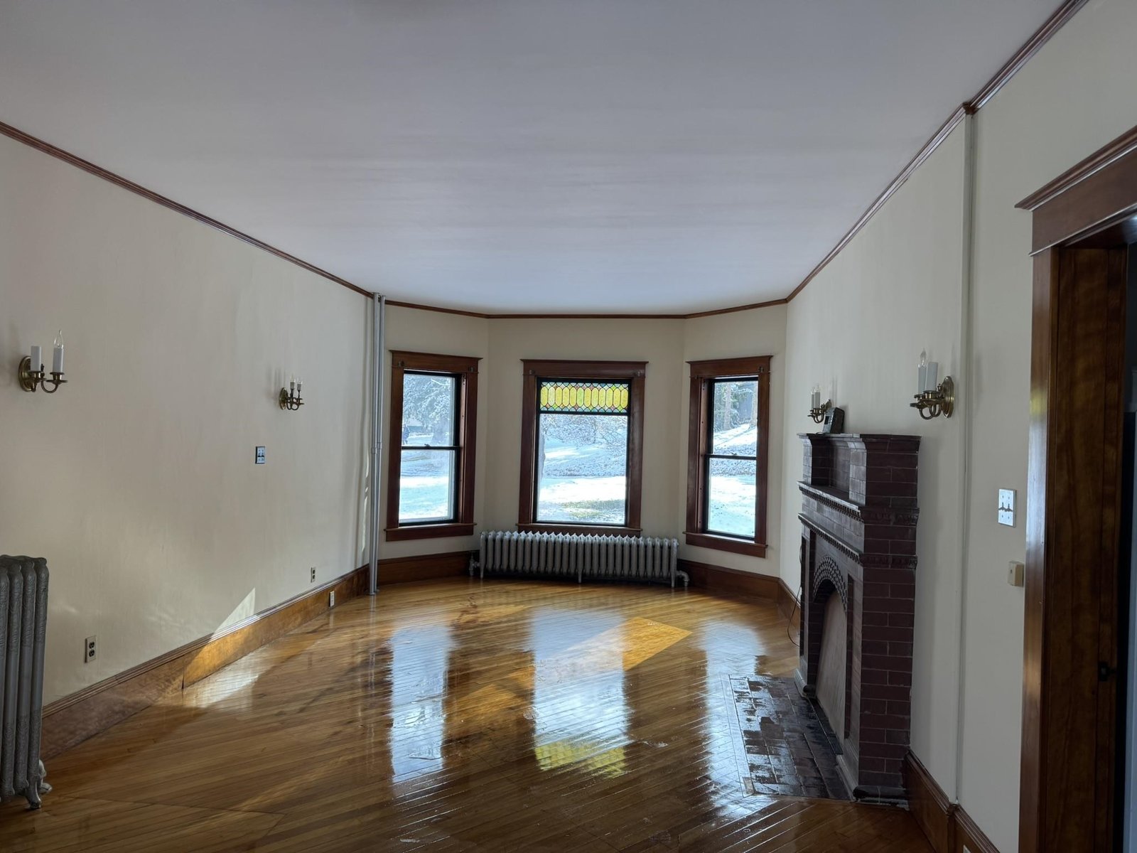 76 Center Street