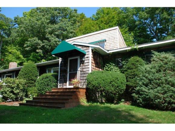 76 DeForest Heights