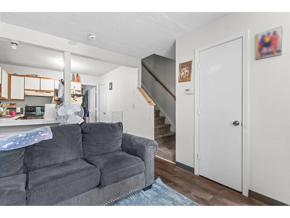 76 Ethan Allen Parkway