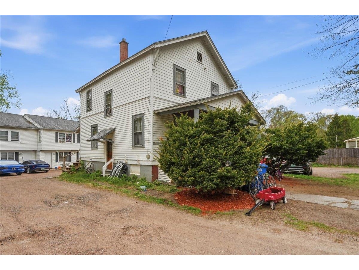 76 Ethan Allen Parkway