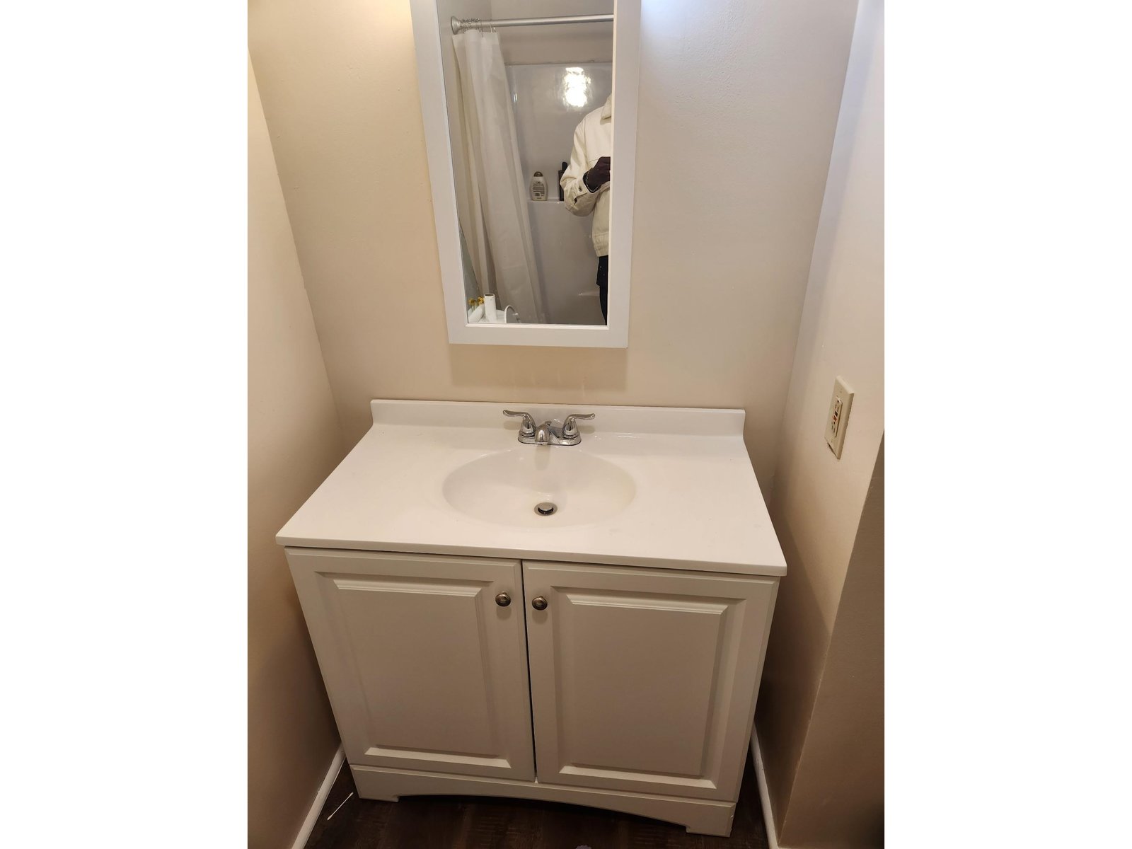 76 Ethan Allen Parkway