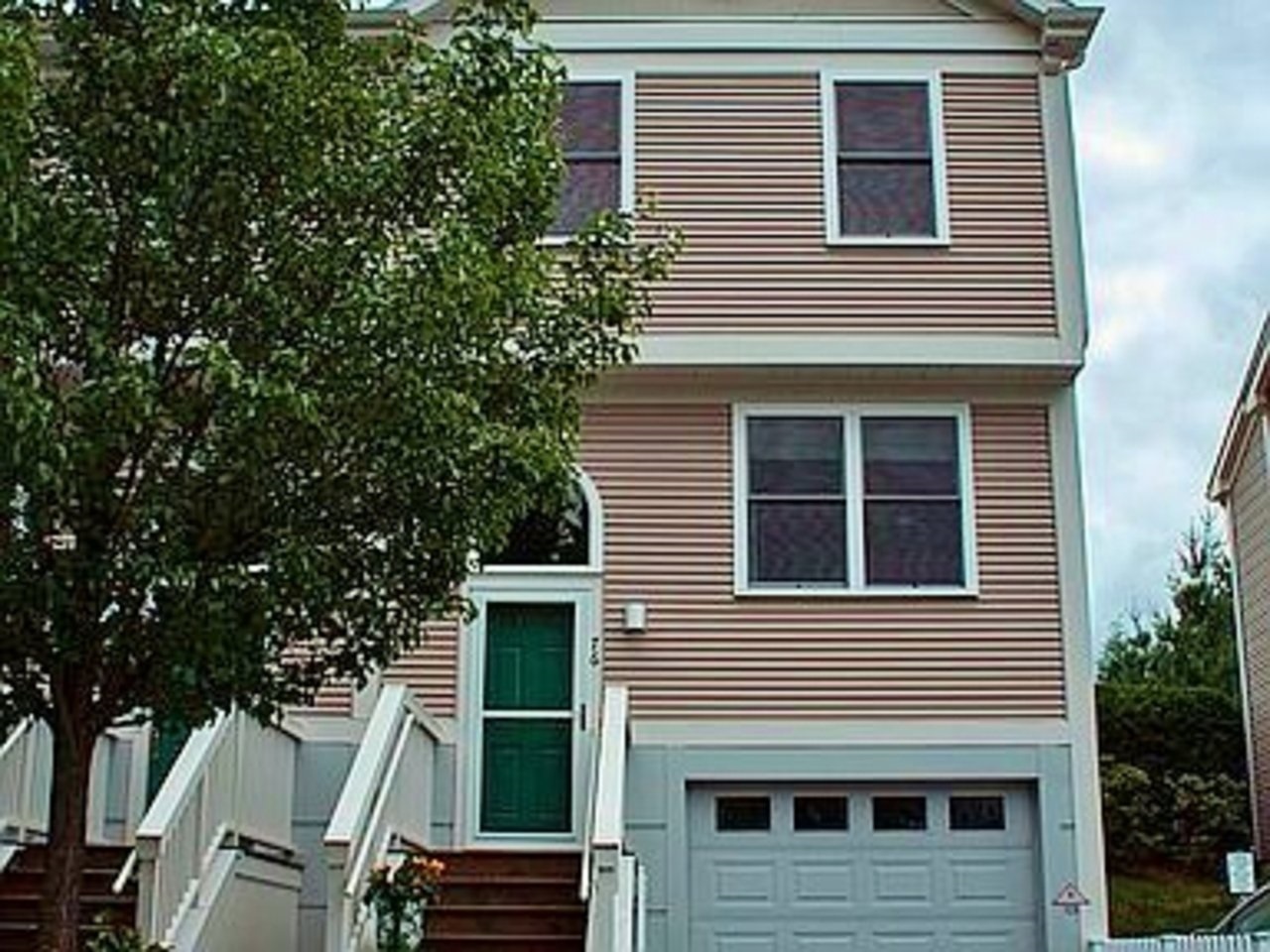 76 Finch Court